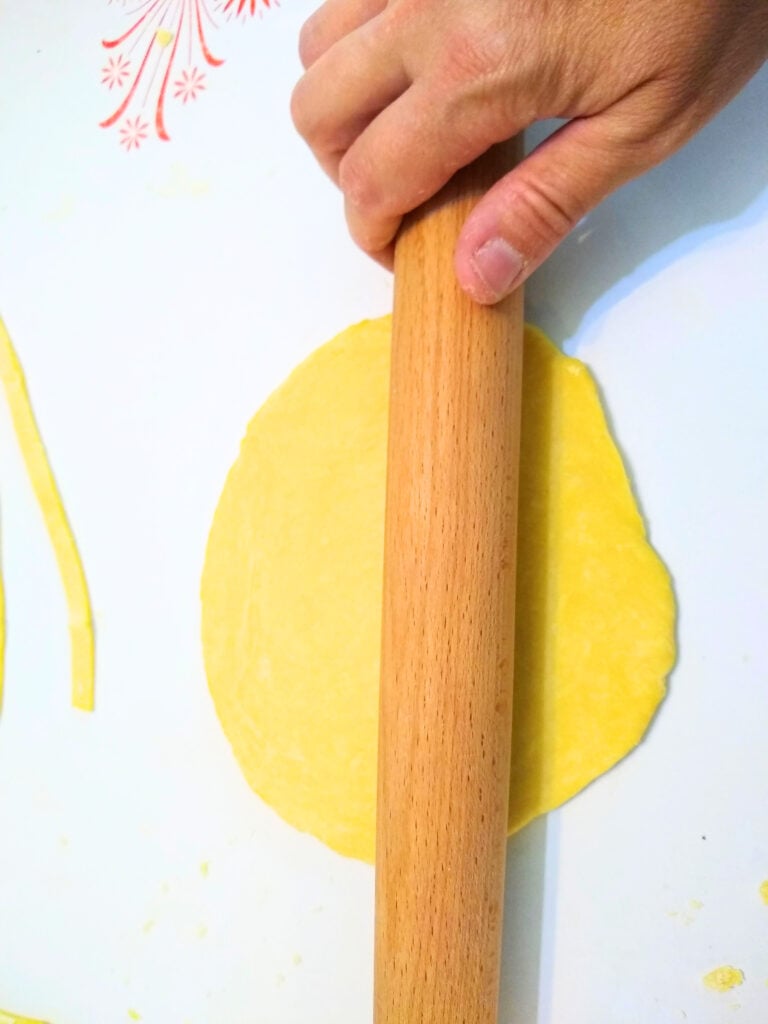 How to make the Best Homemade Pasta (From Scratch!)