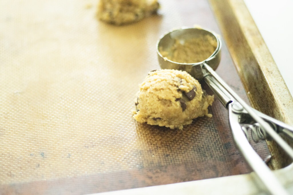 dollop of cookie dough on baking sheet