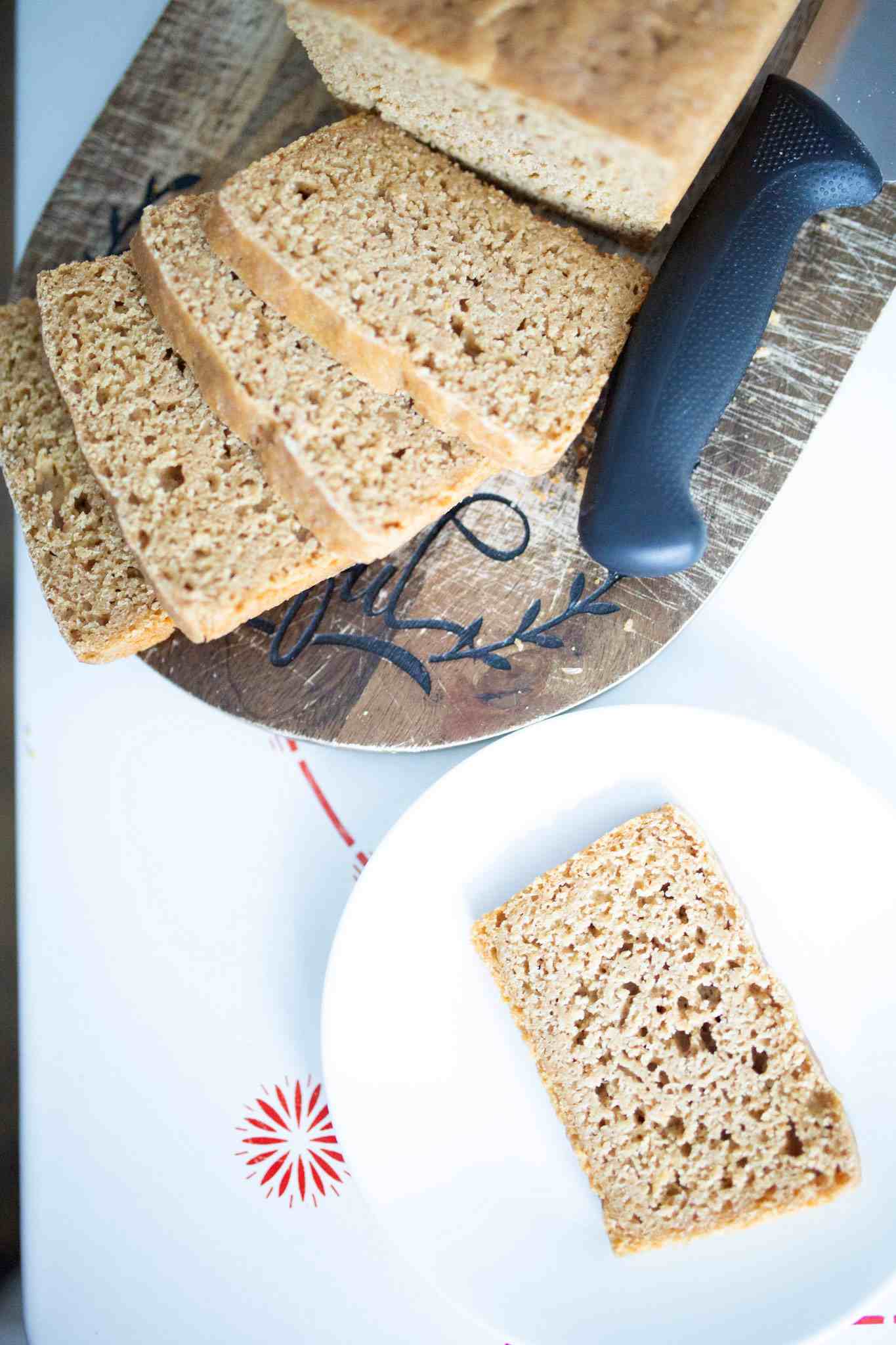 einkorn-sourdough-sandwich-bread-fresh-milled-the-rose-homestead
