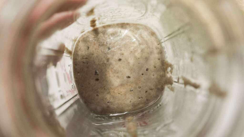bubbly stiff starter in a jar